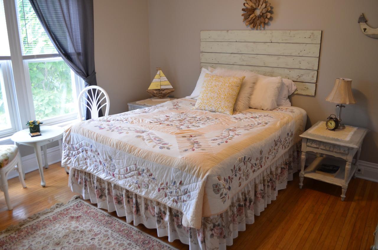 Adam Bed & Breakfast Niagara Falls