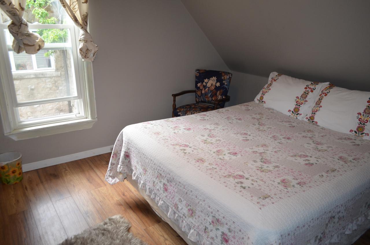 Bed & Breakfast Adam 3*