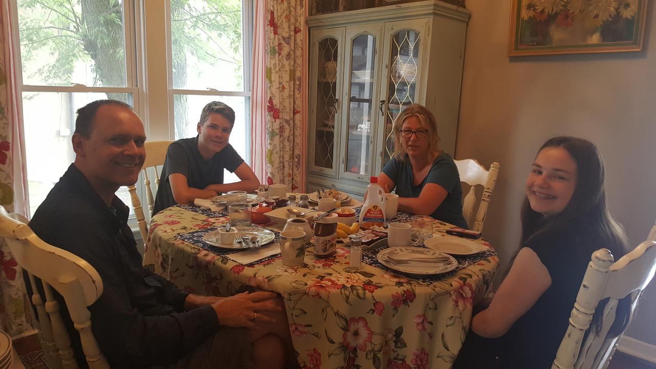 Adam Bed & Breakfast 3*